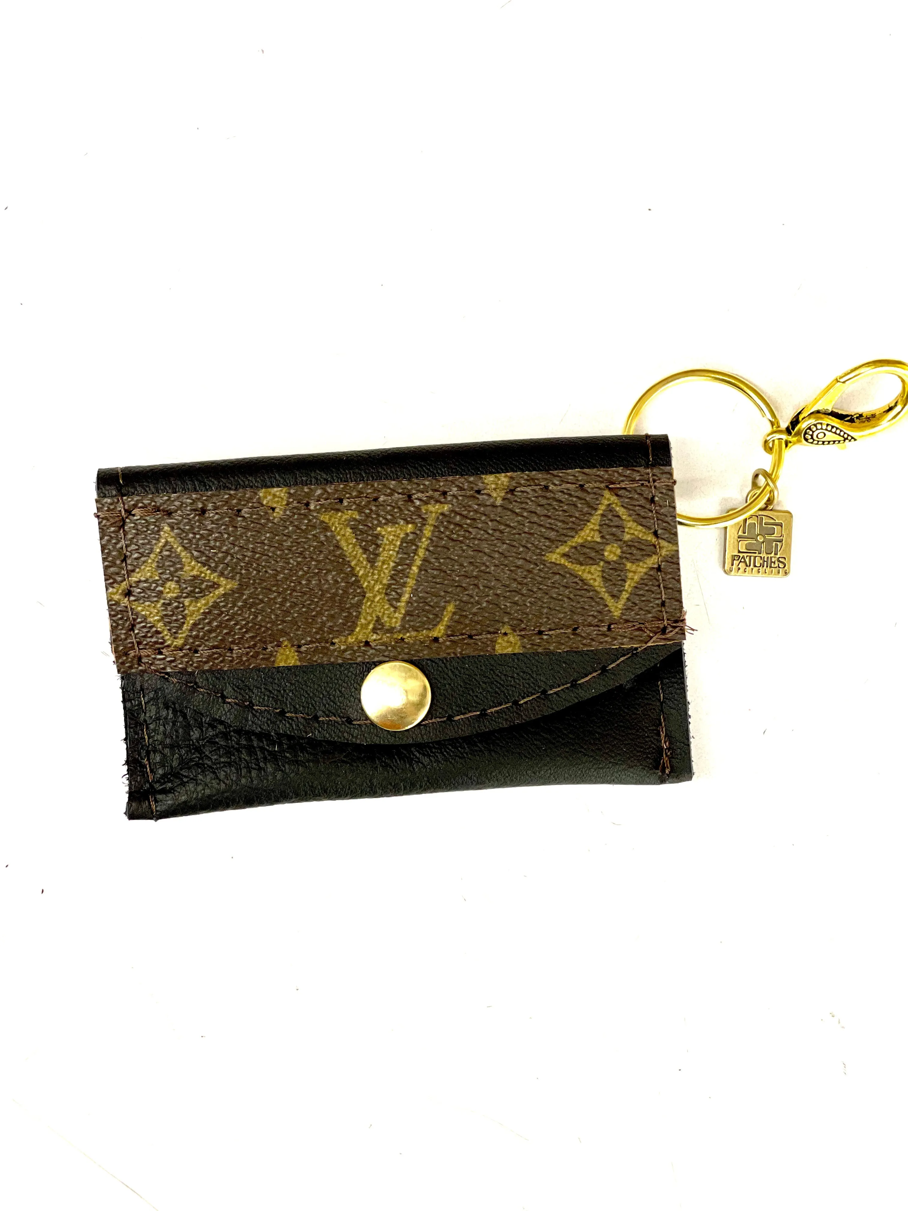 Cardholder with LV strip