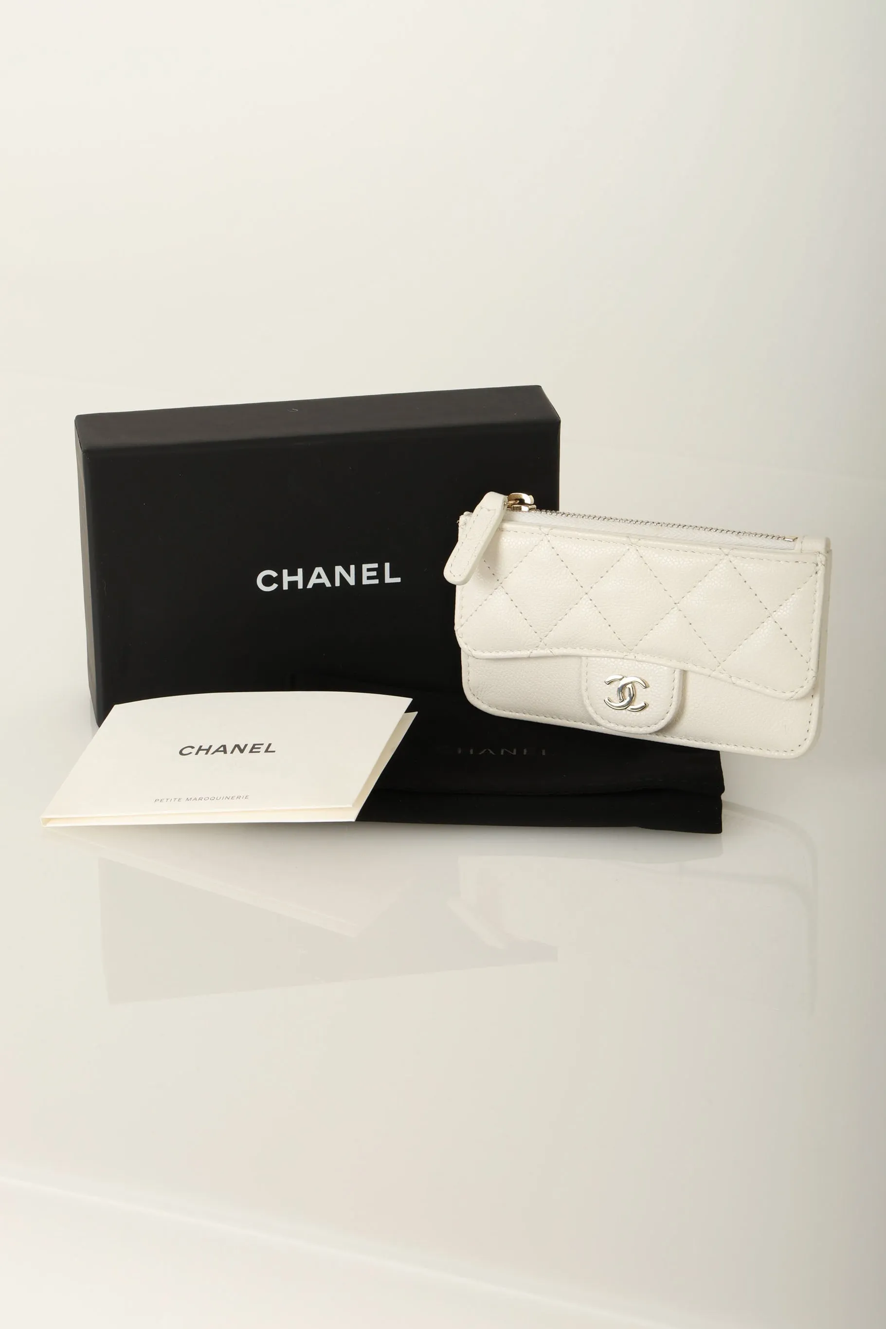Chanel 2023 Caviar Cardholder w/ Chain