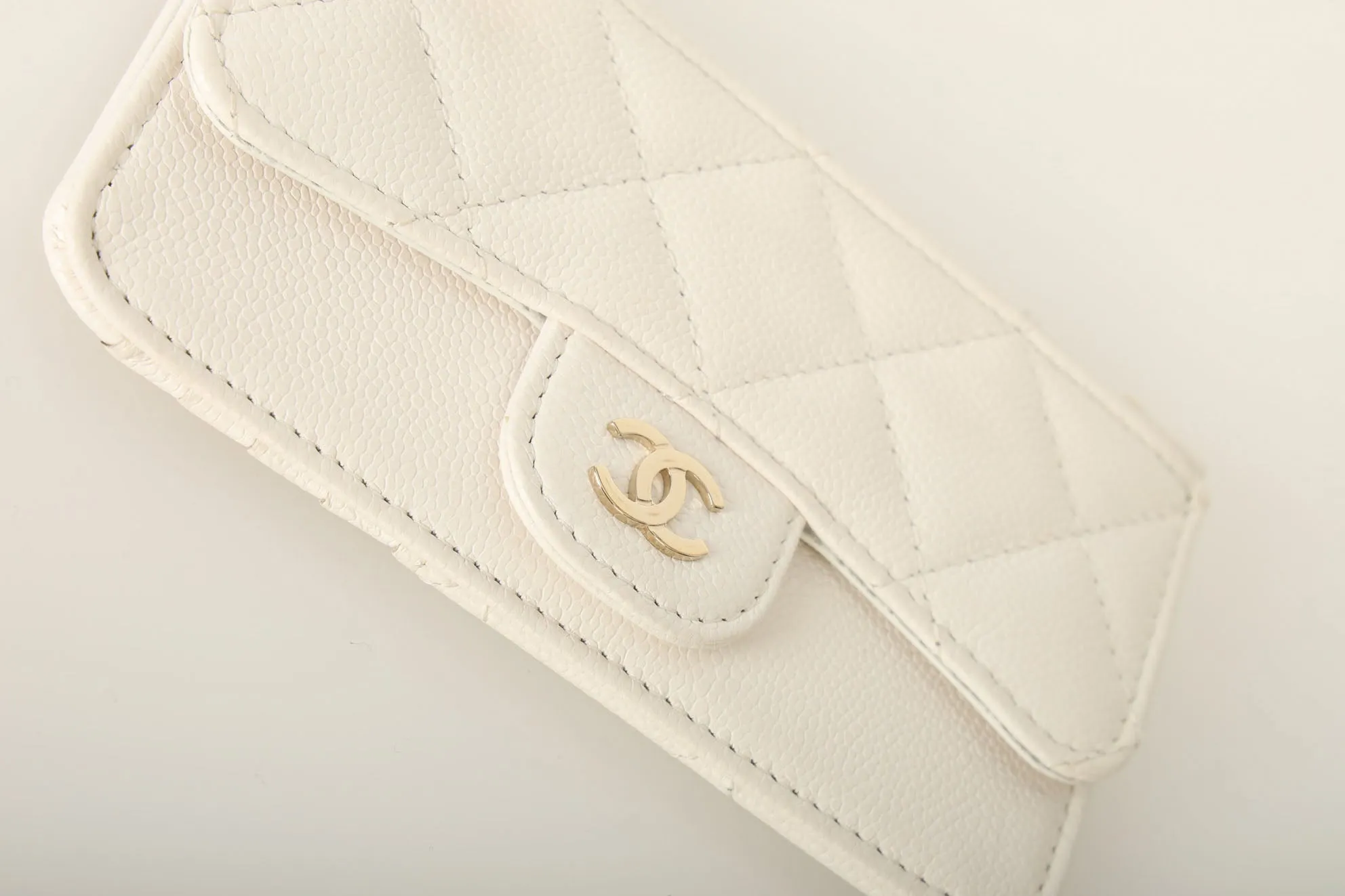 Chanel 2023 Caviar Cardholder w/ Chain