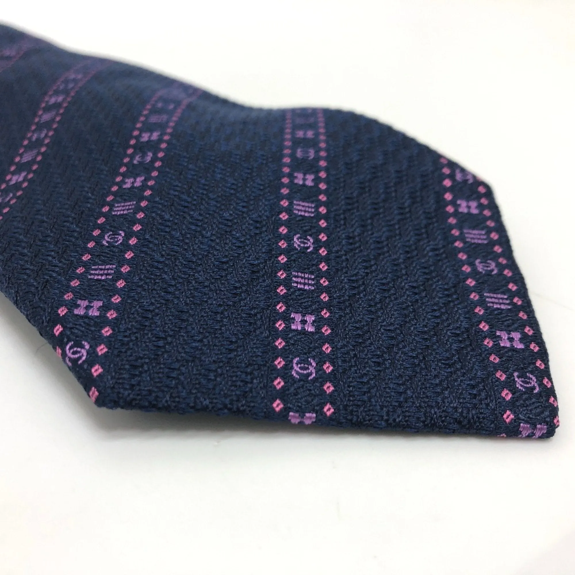 CHANEL  Tie